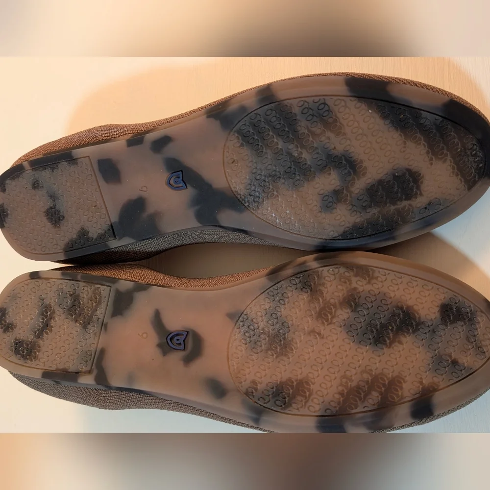 Rothys Brown Taupe Loafers Ladies Size 9 Almost New - Picture 2 of 12